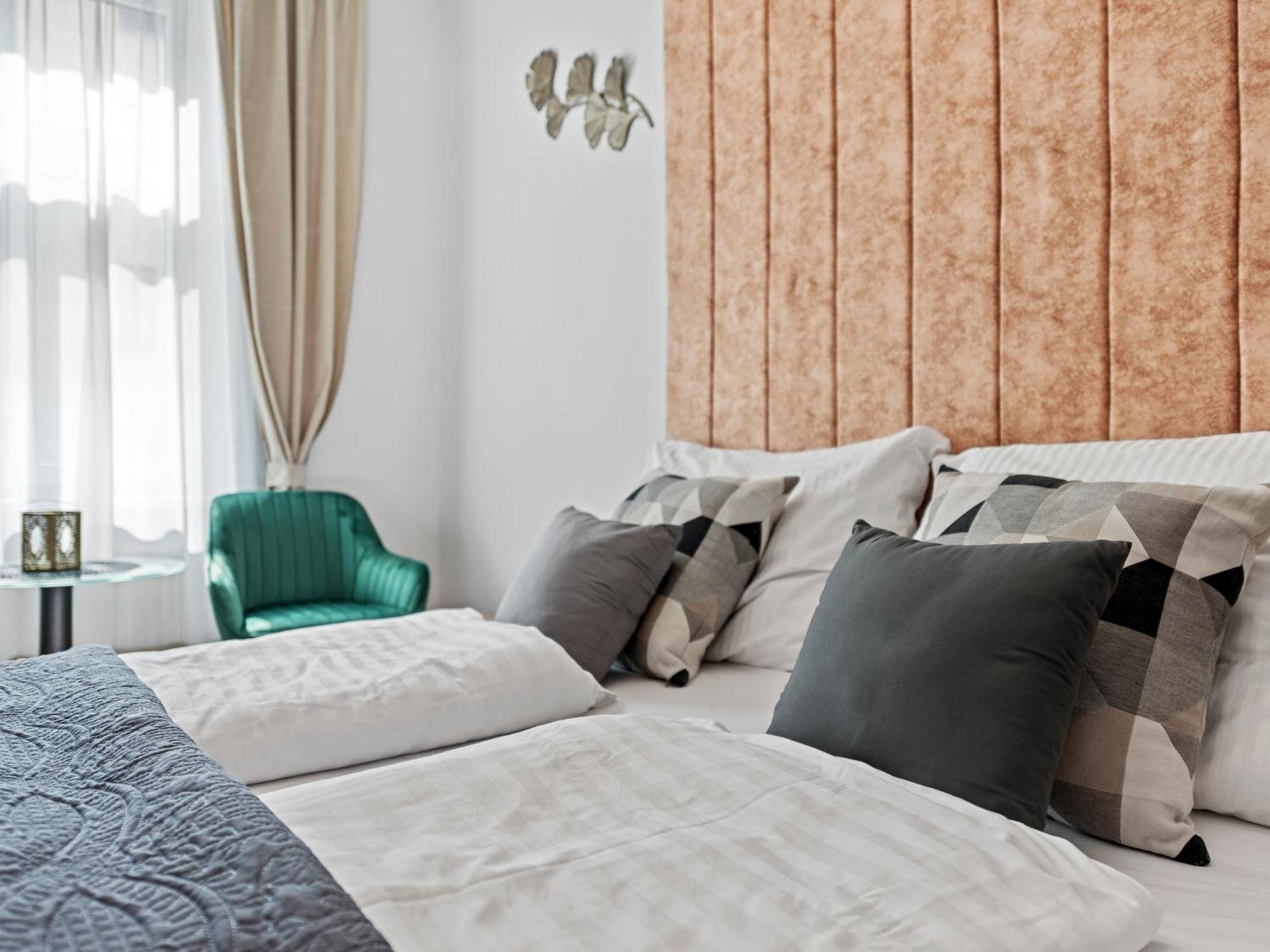 Sky9 Apartments District 17 Виена Екстериор снимка