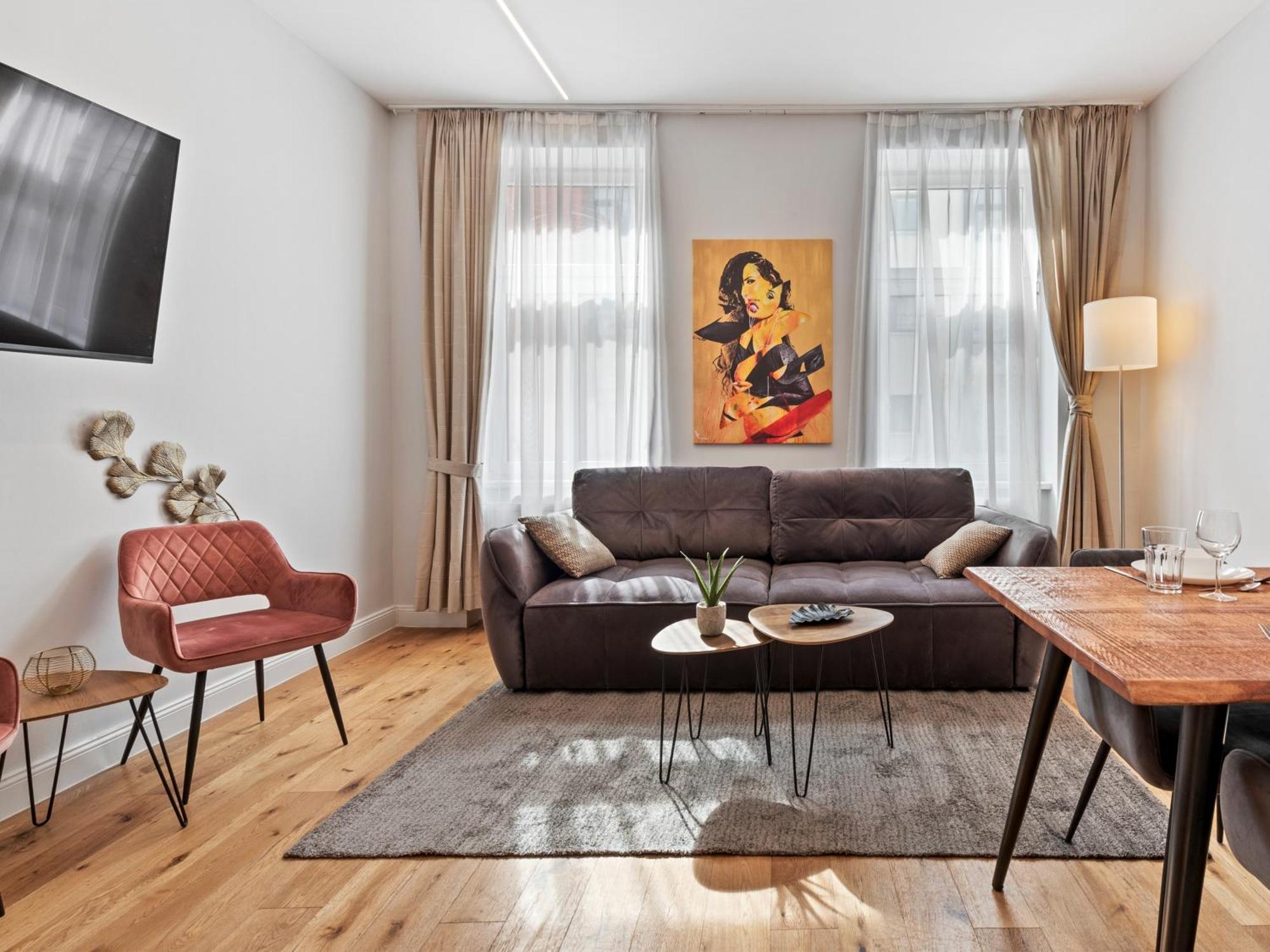 Sky9 Apartments District 17 Виена Екстериор снимка